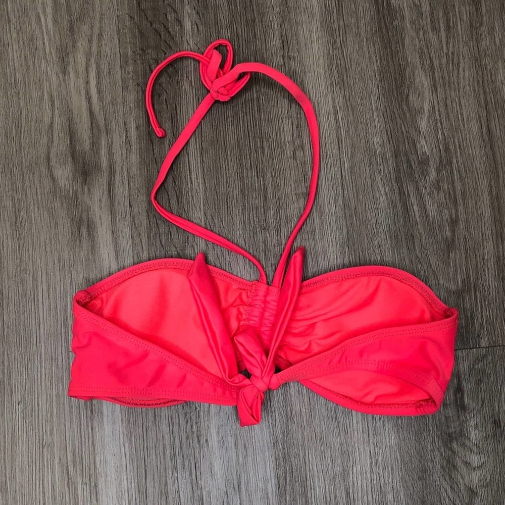 OCEAN PACIFIC Women's Pink/Black Sequin Trim Halter Bikini Swim Top sz Jr's S - Picture 2 of 2